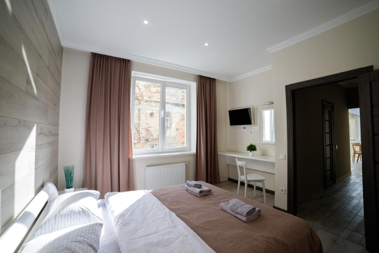 Lux Apartments Liov Exterior foto