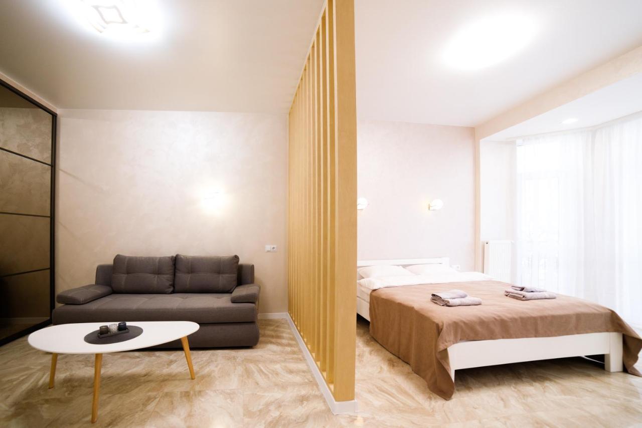 Lux Apartments Liov Exterior foto