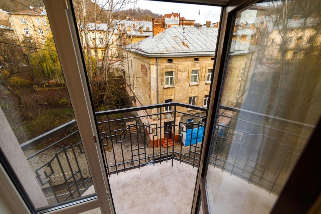 Lux Apartments Liov Exterior foto
